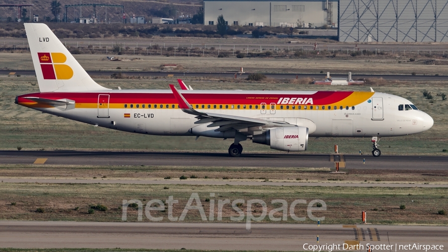 Iberia Airbus A320-216 (EC-LVD) | Photo 233477