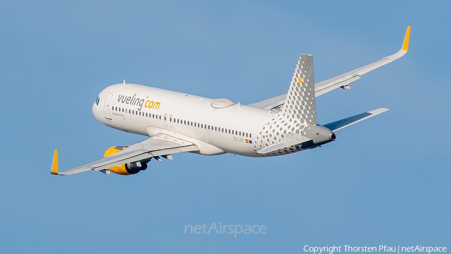 Vueling Airbus A320-214 (EC-LVO) | Photo 450515