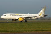 Vueling Airbus A320-214 (EC-LVP) at  Amsterdam - Schiphol, Netherlands