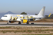 Vueling Airbus A320-214 (EC-LVP) at  Barcelona - El Prat, Spain