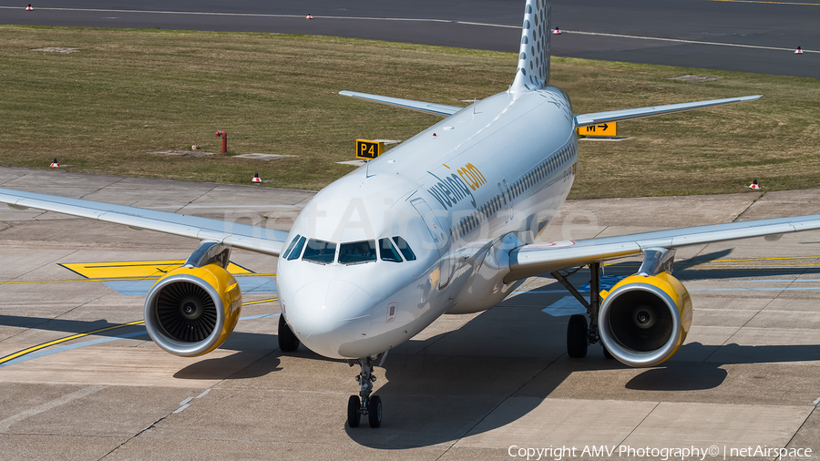 Vueling Airbus A320-214 (EC-LVP) | Photo 97557