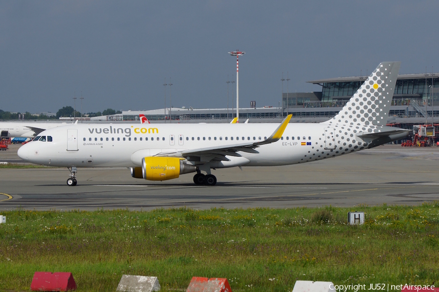 Vueling Airbus A320-214 (EC-LVP) | Photo 84271