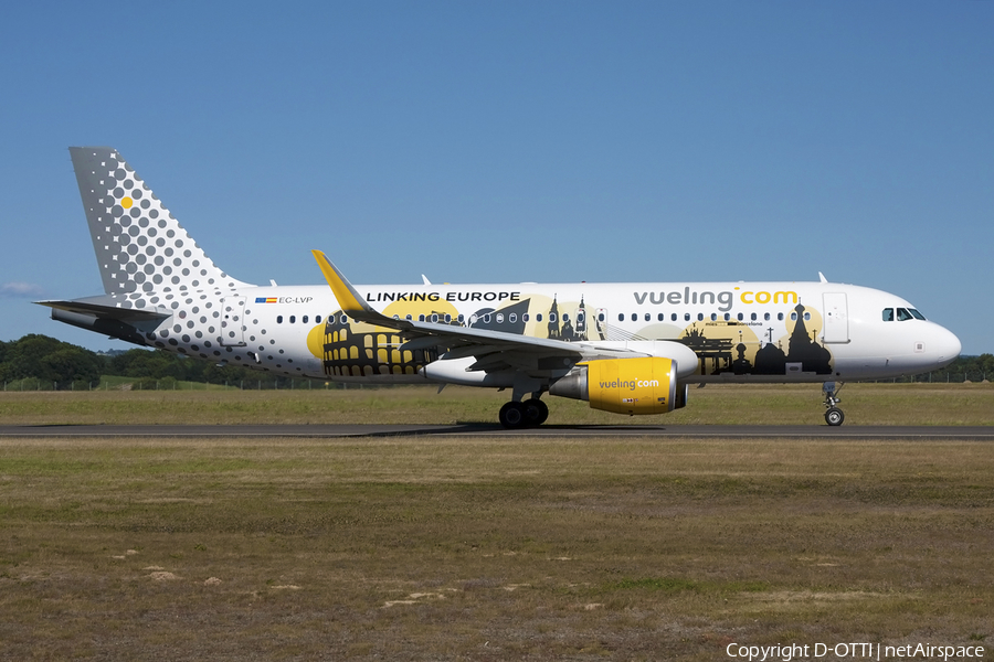 Vueling Airbus A320-214 (EC-LVP) | Photo 413086