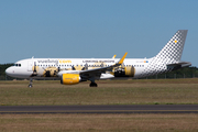 Vueling Airbus A320-214 (EC-LVP) at  Malmo - Sturup, Sweden