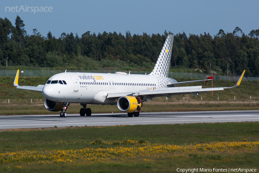 Vueling Airbus A320-214 (EC-LVP) | Photo 245295