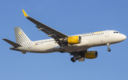 Vueling Airbus A320-214 (EC-LVP) at  Palma De Mallorca - Son San Juan, Spain