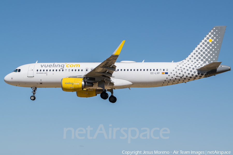 Vueling Airbus A320-214 (EC-LVP) | Photo 171450