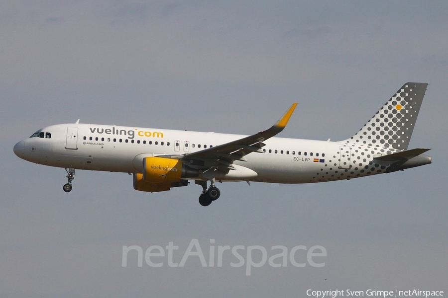Vueling Airbus A320-214 (EC-LVP) | Photo 78503