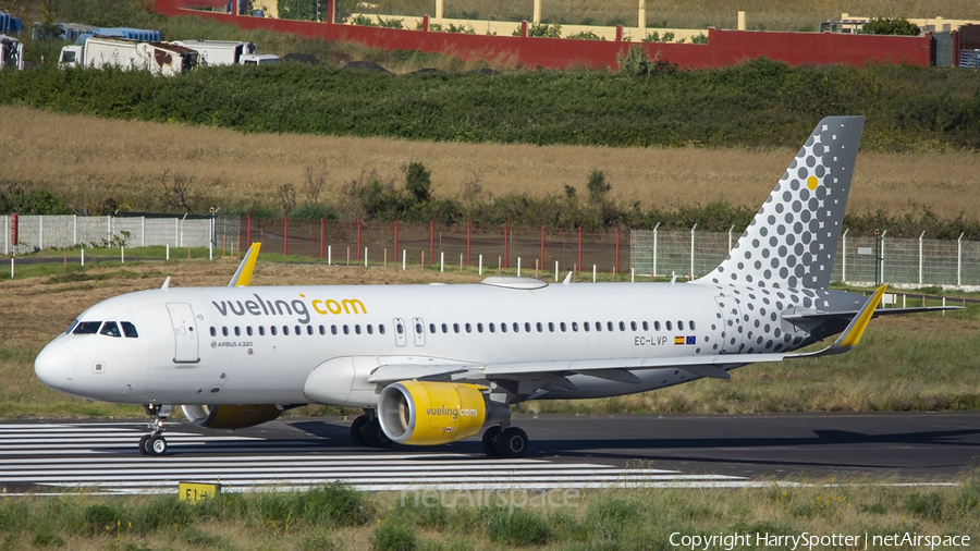Vueling Airbus A320-214 (EC-LVP) | Photo 331755