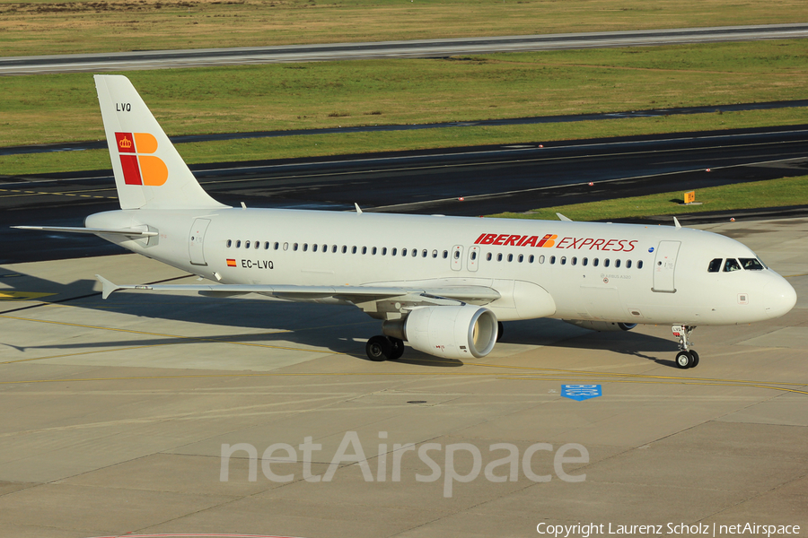 Iberia Express Airbus A320-216 (EC-LVQ) | Photo 62302