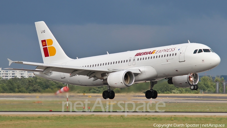 Iberia Express Airbus A320-216 (EC-LVQ) | Photo 211836