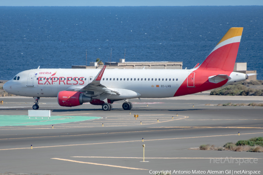 Iberia Express Airbus A320-216 (EC-LVQ) | Photo 660930