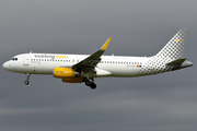 Vueling Airbus A320-232 (EC-LVS) at  Barcelona - El Prat, Spain