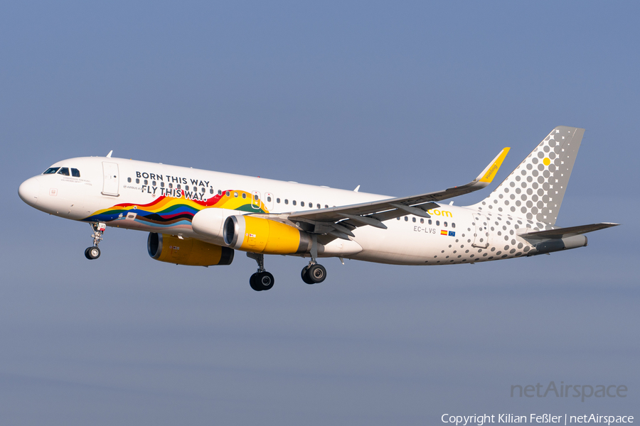Vueling Airbus A320-232 (EC-LVS) | Photo 667109