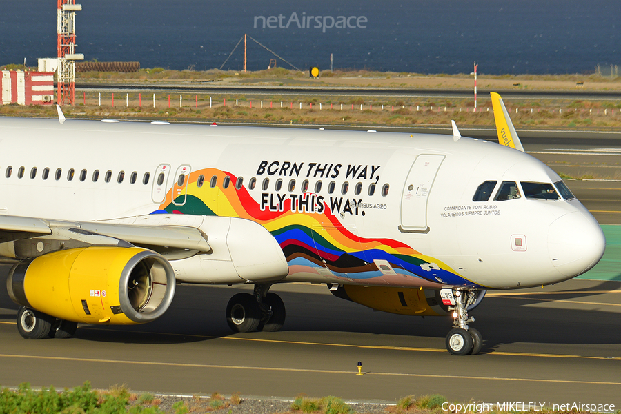 Vueling Airbus A320-232 (EC-LVS) | Photo 658586