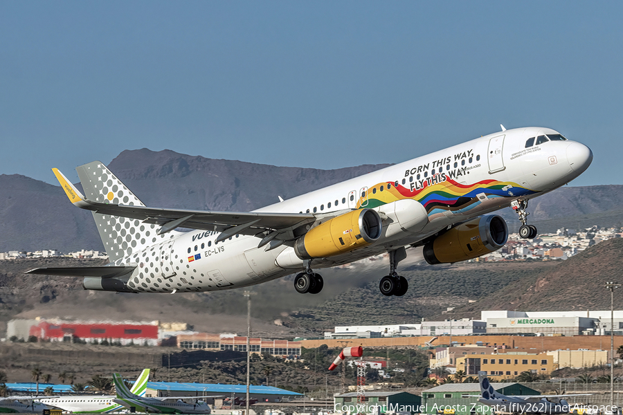Vueling Airbus A320-232 (EC-LVS) | Photo 664460