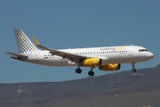 Vueling Airbus A320-232 (EC-LVT) at  Gran Canaria, Spain