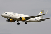 Vueling Airbus A320-214 (EC-LVU) at  Barcelona - El Prat, Spain