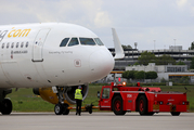 Vueling Airbus A320-214 (EC-LVU) at  Hamburg - Fuhlsbuettel (Helmut Schmidt), Germany