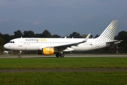 Vueling Airbus A320-214 (EC-LVU) at  Hamburg - Fuhlsbuettel (Helmut Schmidt), Germany