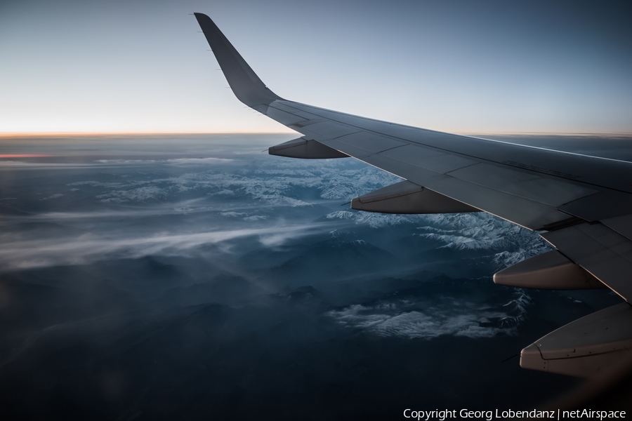 Vueling Airbus A320-214 (EC-LVU) | Photo 113221
