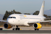 Vueling Airbus A320-232 (EC-LVV) at  Barcelona - El Prat, Spain