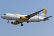 Vueling Airbus A320-232 (EC-LVV) at  Barcelona - El Prat, Spain