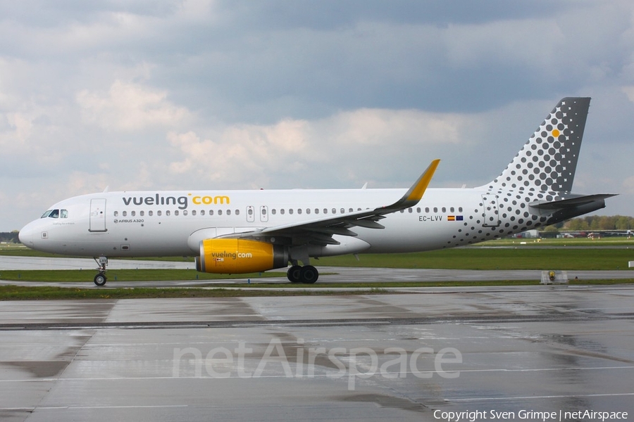 Vueling Airbus A320-232 (EC-LVV) | Photo 46017