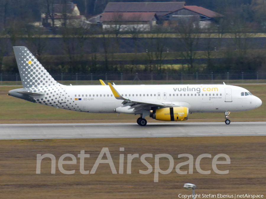 Vueling Airbus A320-232 (EC-LVV) | Photo 364474