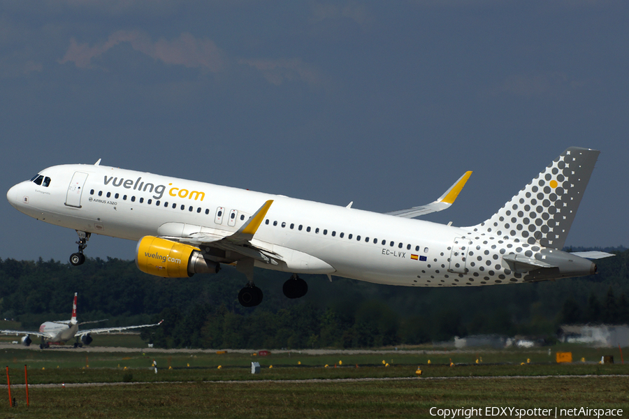 Vueling Airbus A320-214 (EC-LVX) | Photo 276689