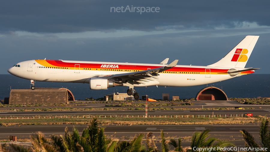 Iberia Airbus A330-302 (EC-LXK) | Photo 445943