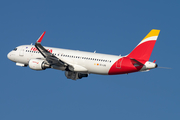 Iberia Airbus A320-216 (EC-LXQ) at  Barcelona - El Prat, Spain