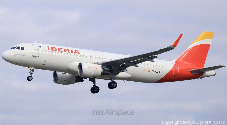 Iberia Airbus A320-216 (EC-LXQ) | Photo 365192