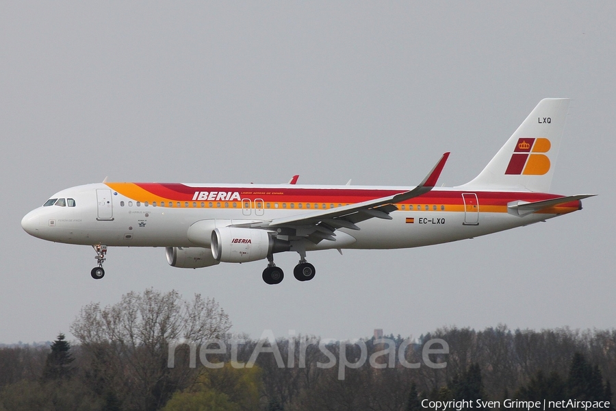 Iberia Airbus A320-216 (EC-LXQ) | Photo 95897