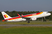 Iberia Airbus A320-216 (EC-LXQ) at  Hamburg - Fuhlsbuettel (Helmut Schmidt), Germany