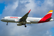 Iberia Airbus A320-216 (EC-LXQ) at  London - Heathrow, United Kingdom