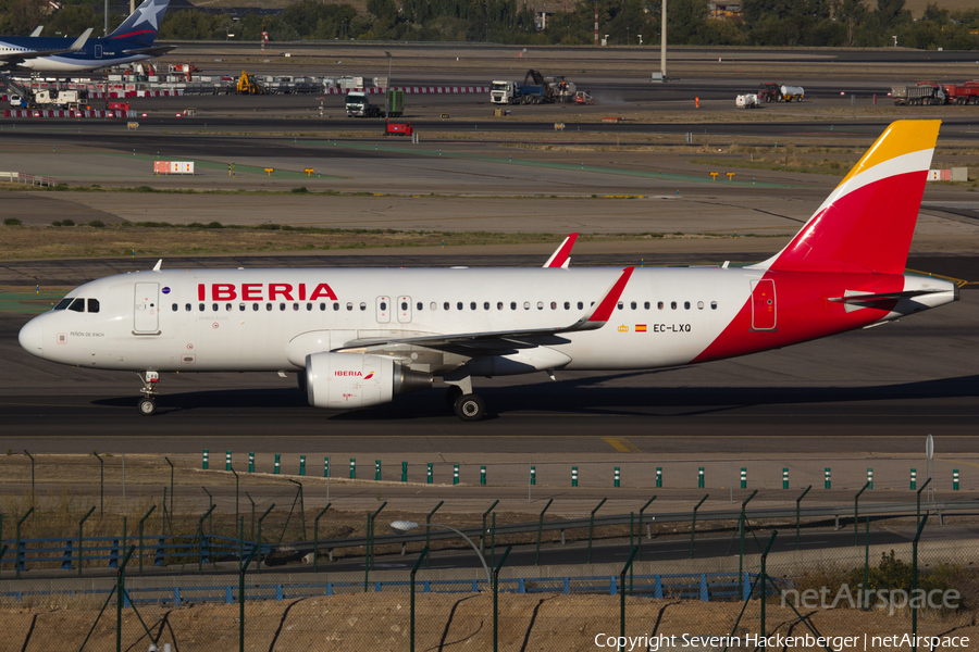 Iberia Airbus A320-216 (EC-LXQ) | Photo 191736