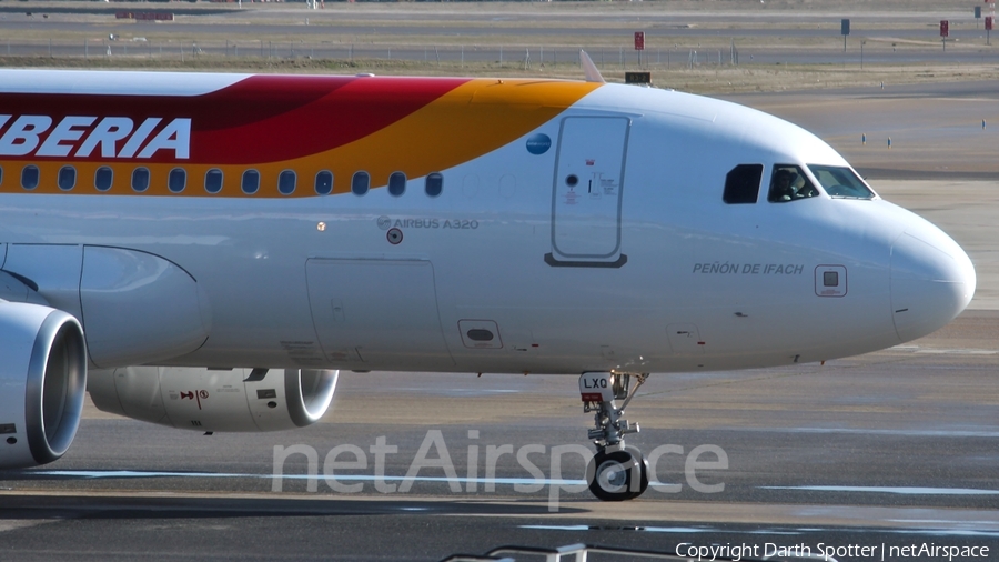 Iberia Airbus A320-216 (EC-LXQ) | Photo 215179