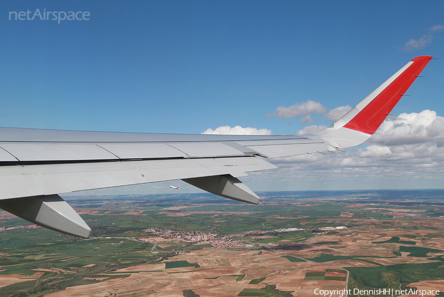 Iberia Airbus A320-216 (EC-LXQ) | Photo 437015