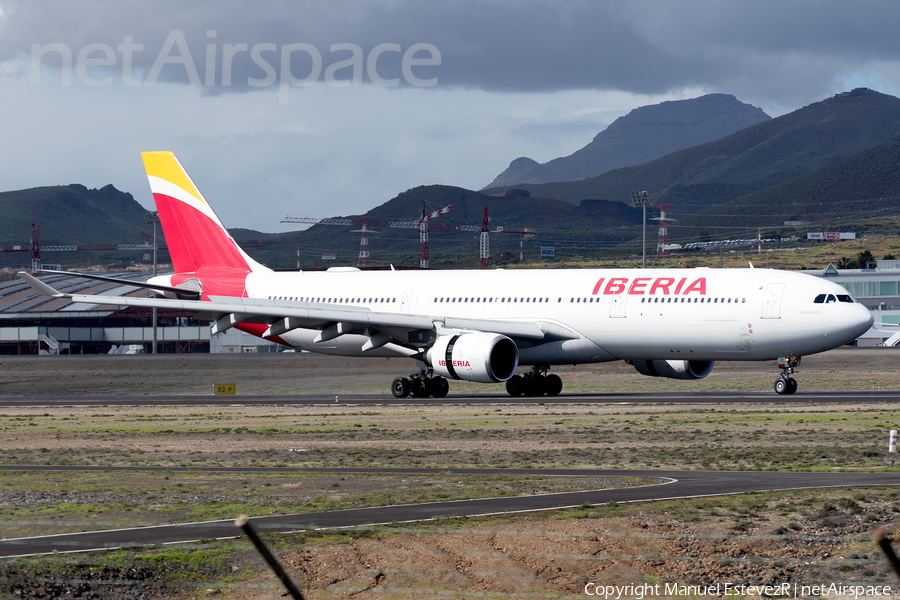 Iberia Airbus A330-302 (EC-LYF) | Photo 420844