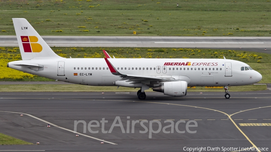 Iberia Express Airbus A320-216 (EC-LYM) | Photo 229038
