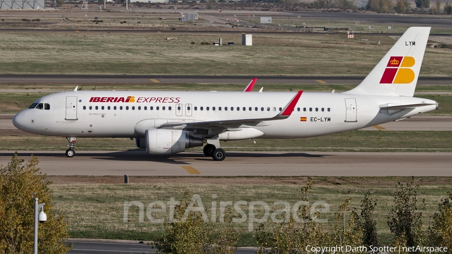 Iberia Express Airbus A320-216 (EC-LYM) | Photo 233490