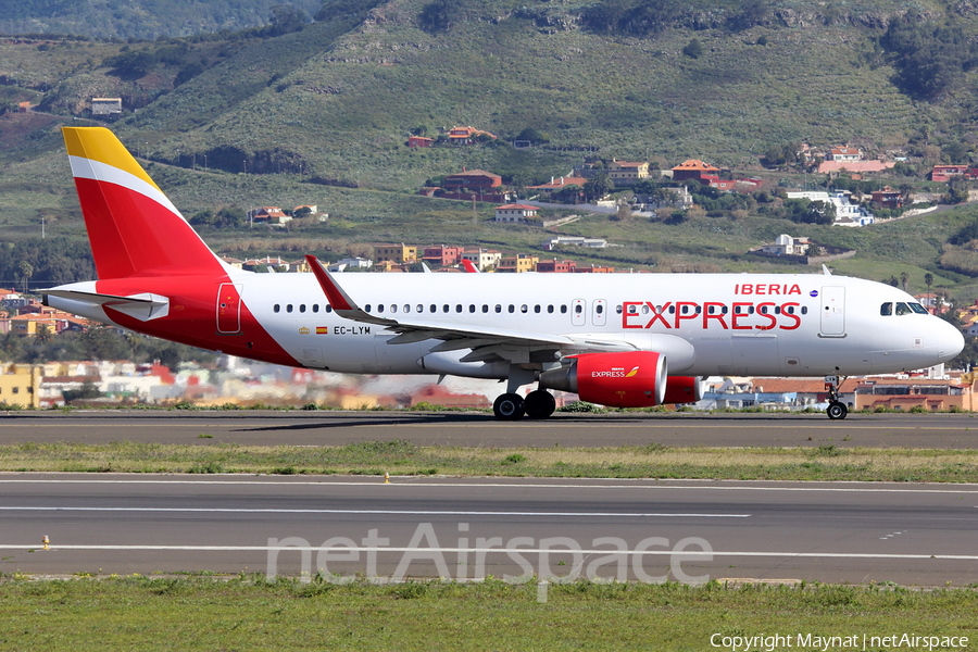 Iberia Express Airbus A320-216 (EC-LYM) | Photo 131416