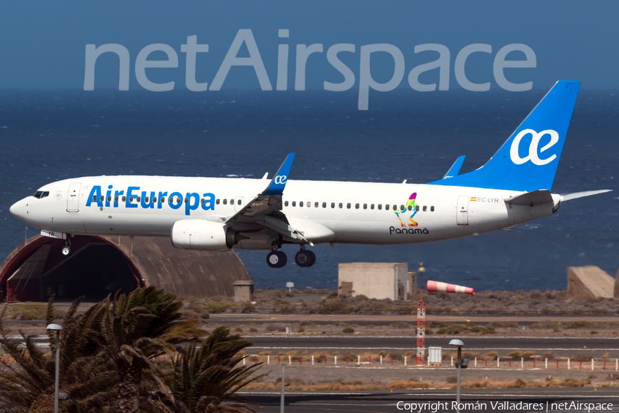 Air Europa Boeing 737-85P (EC-LYR) | Photo 392534