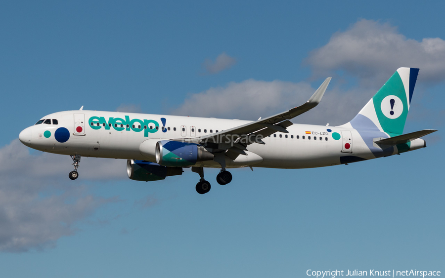 Evelop Airlines Airbus A320-214 (EC-LZD) | Photo 149152