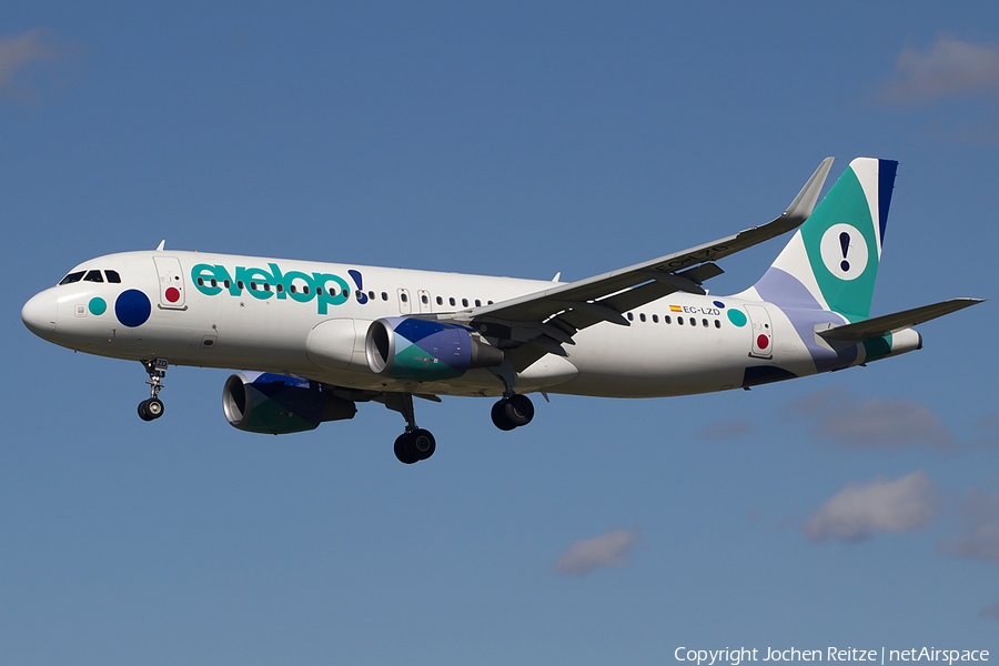 Evelop Airlines Airbus A320-214 (EC-LZD) | Photo 150774