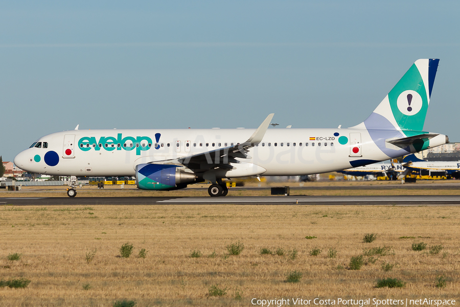 Evelop Airlines Airbus A320-214 (EC-LZD) | Photo 97141