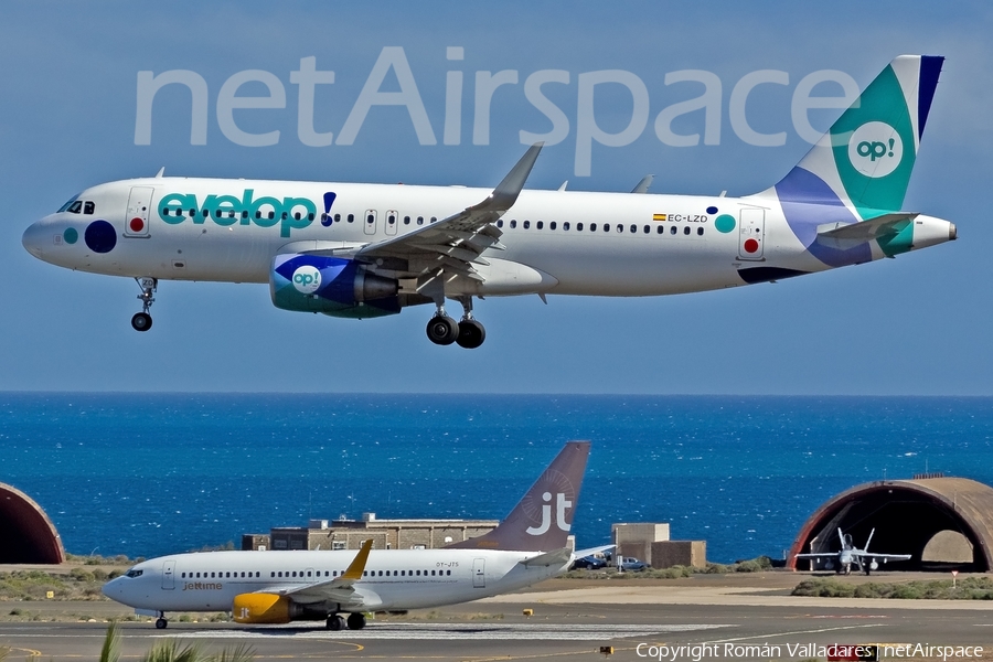 Evelop Airlines Airbus A320-214 (EC-LZD) | Photo 338712