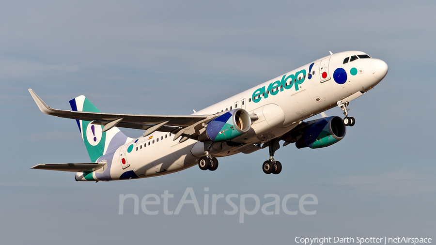Evelop Airlines Airbus A320-214 (EC-LZD) | Photo 277546