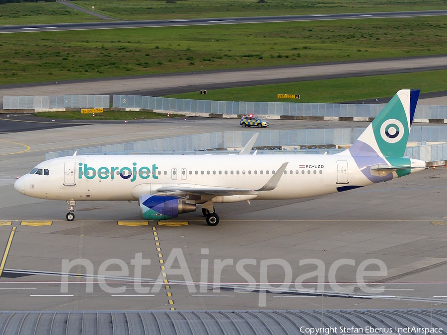 Iberojet Airbus A320-214 (EC-LZD) | Photo 591888